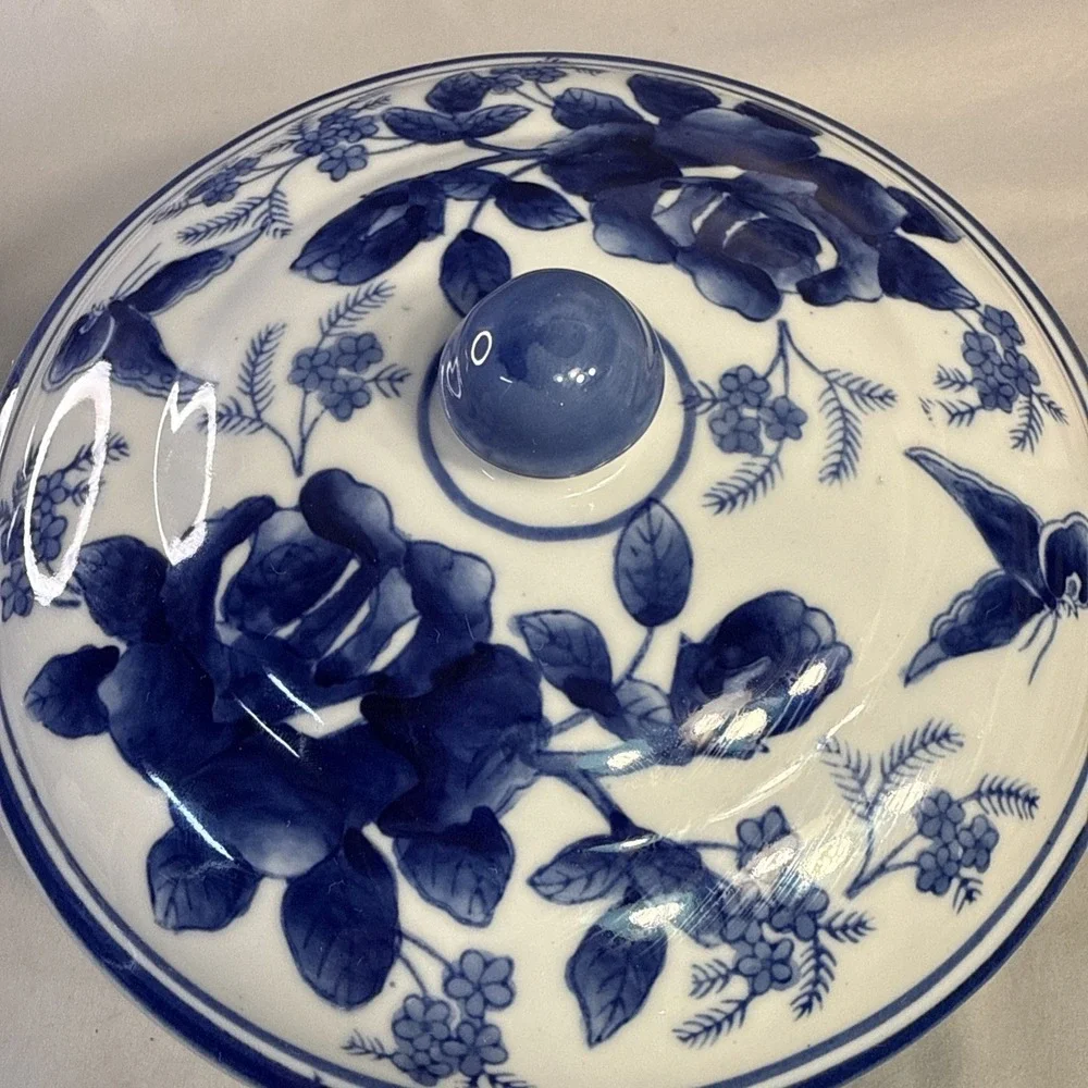 Vintage Asian Lidded Serving Bowl Blue and White Chinoiserie Porcelain Tureen